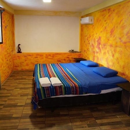 Galapagos Morning Glory Hostel Puerto Ayora  Luaran gambar