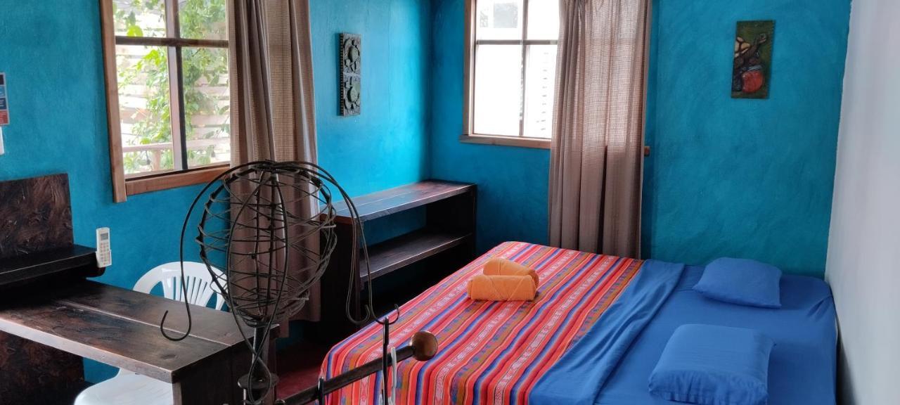 Galapagos Morning Glory Hostel Puerto Ayora  Luaran gambar