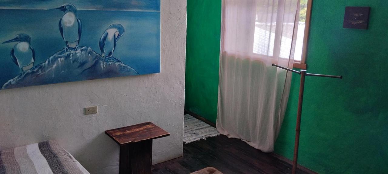 Galapagos Morning Glory Hostel Puerto Ayora  Luaran gambar