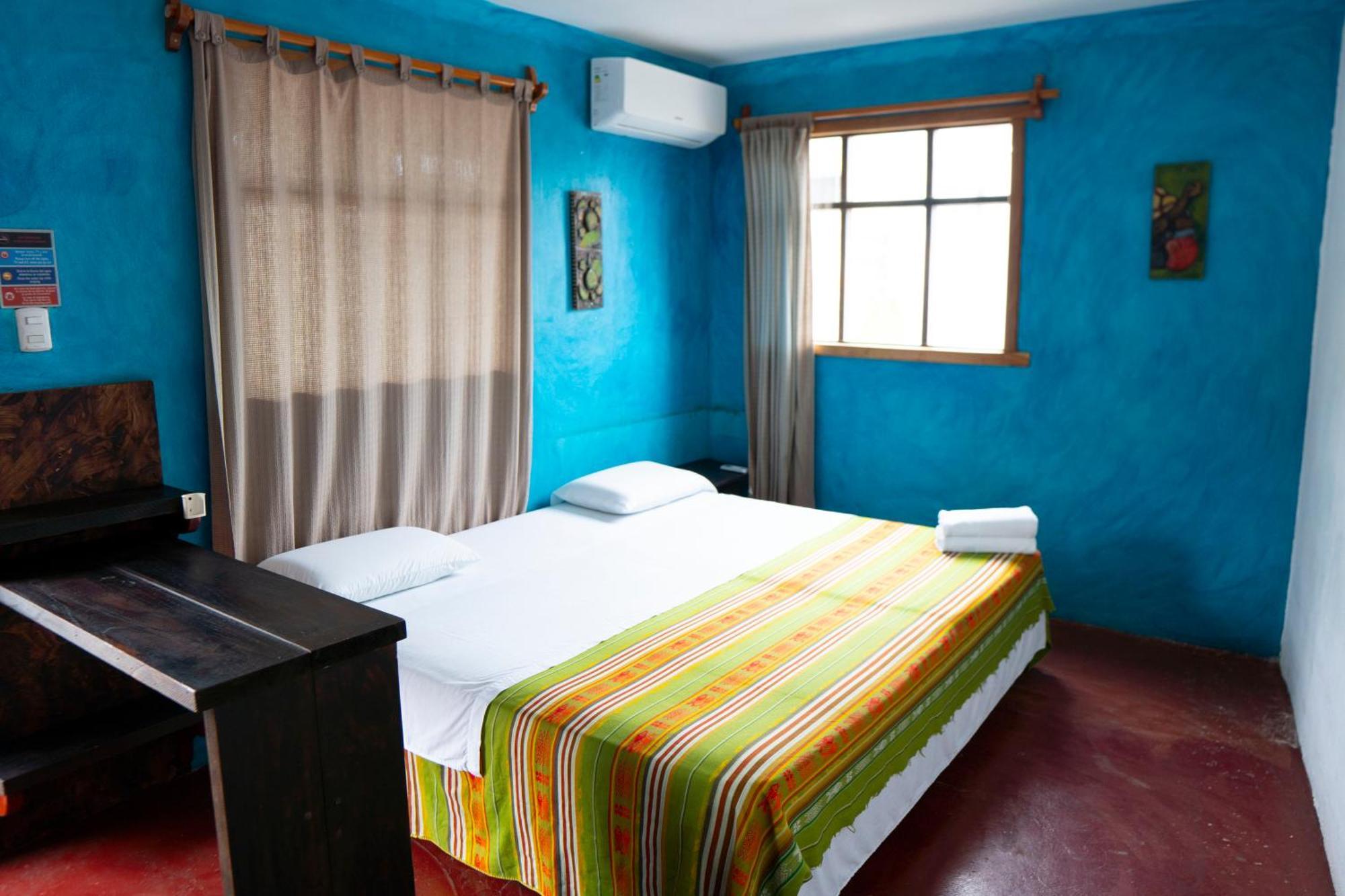 Galapagos Morning Glory Hostel Puerto Ayora  Luaran gambar