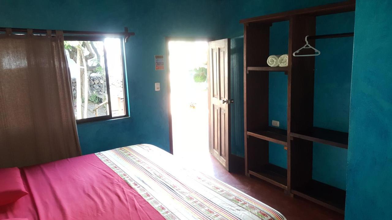 Galapagos Morning Glory Hostel Puerto Ayora  Luaran gambar