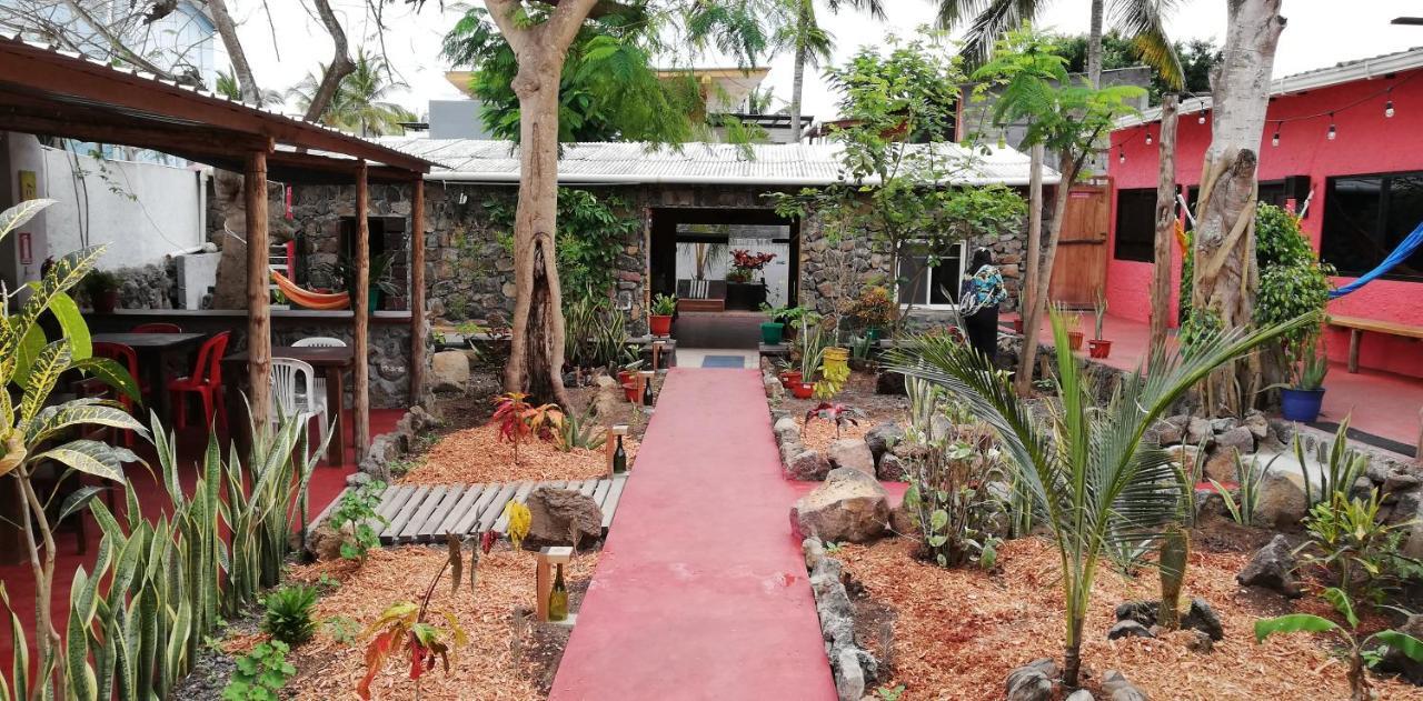 Galapagos Morning Glory Hostel Puerto Ayora  Luaran gambar
